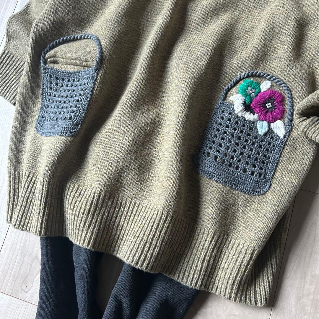 極美品＊BEARDSLEY ビアズリー 花籠ニットチュニック 近年