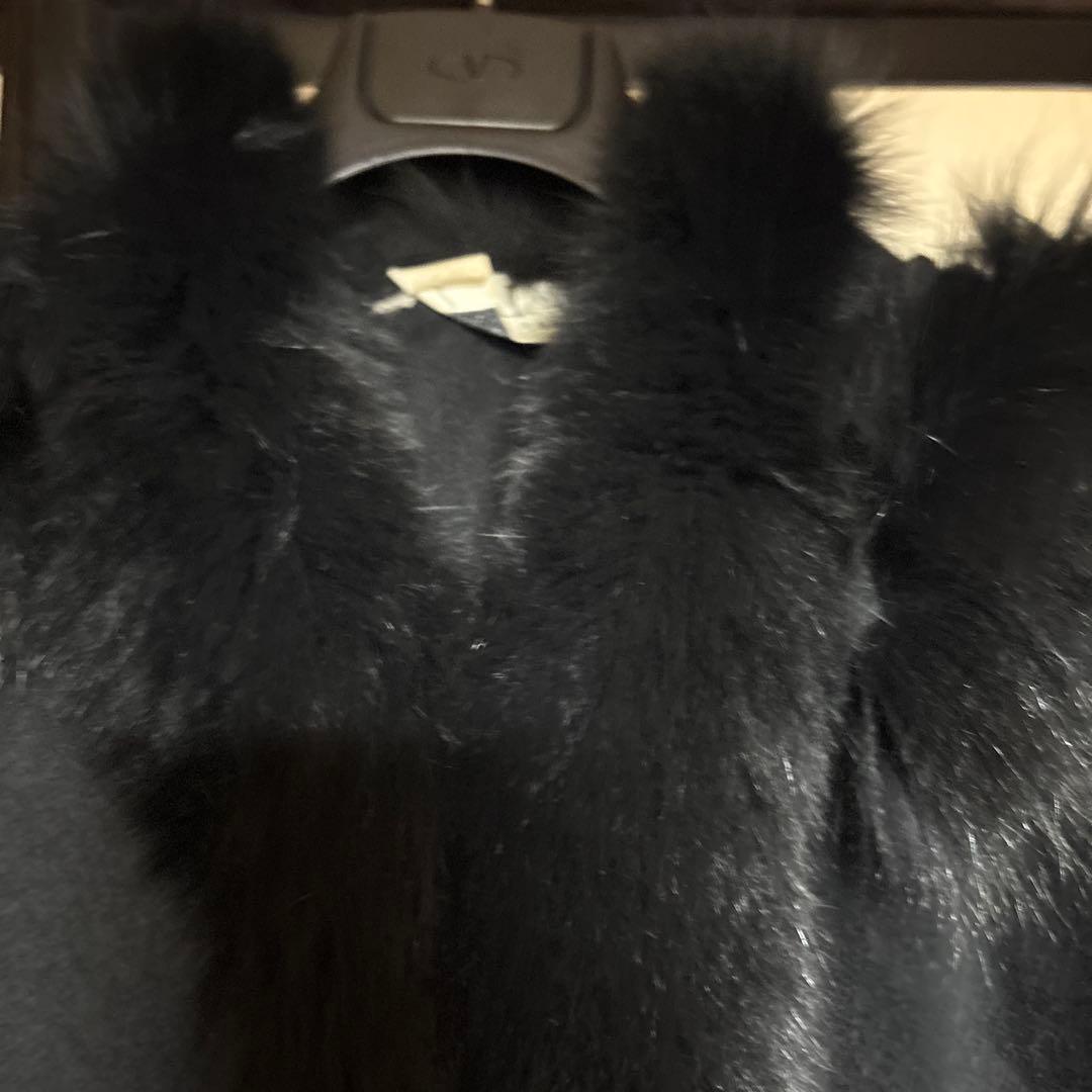 ブラックファー付きケープ