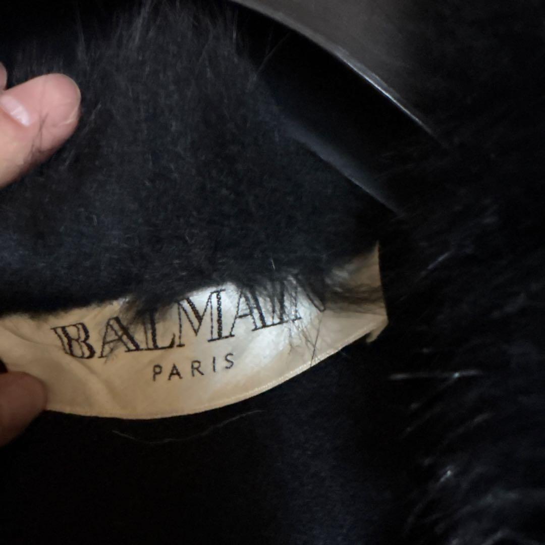 ブラックファー付きケープ