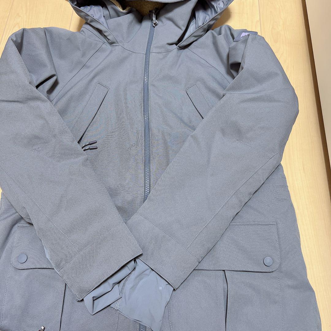 【期間限定値下げ】BURTON バートン ウェア 淡色 美品 スノボ スキー