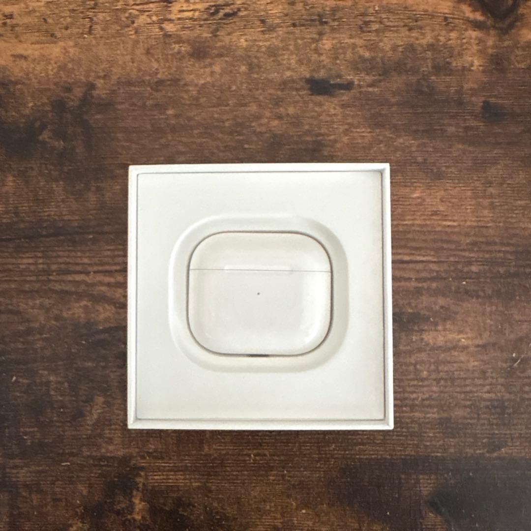 AirPods 第3世代 megsafe対応 ノイキャンなし