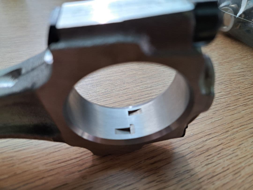 4A-GZE コンロッド×4本 トヨタAE92、AW11など 子メタル付き