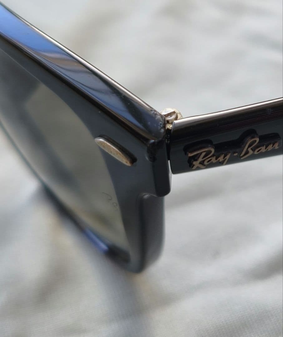 流行モデル　RB2140F　国内正規品 レイバン サングラス