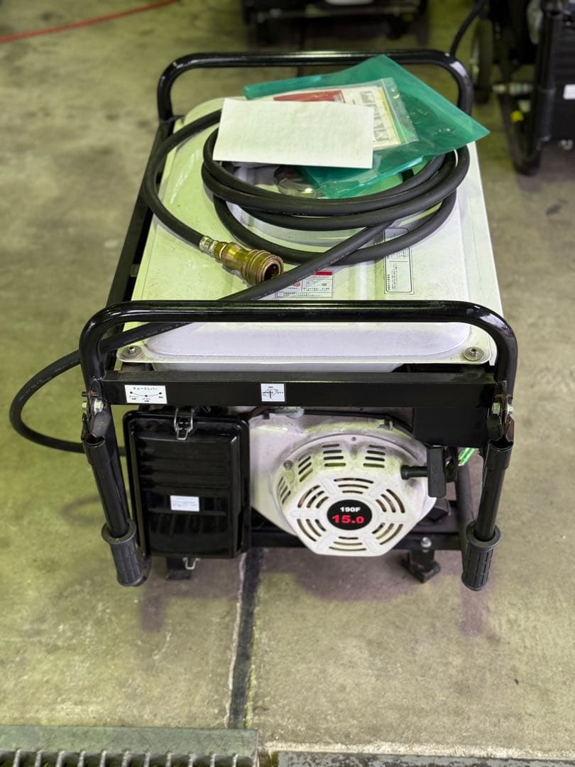 【新品未使用】ハイブリッド発電機 HYB5500L ガソリン／LPガス兼用