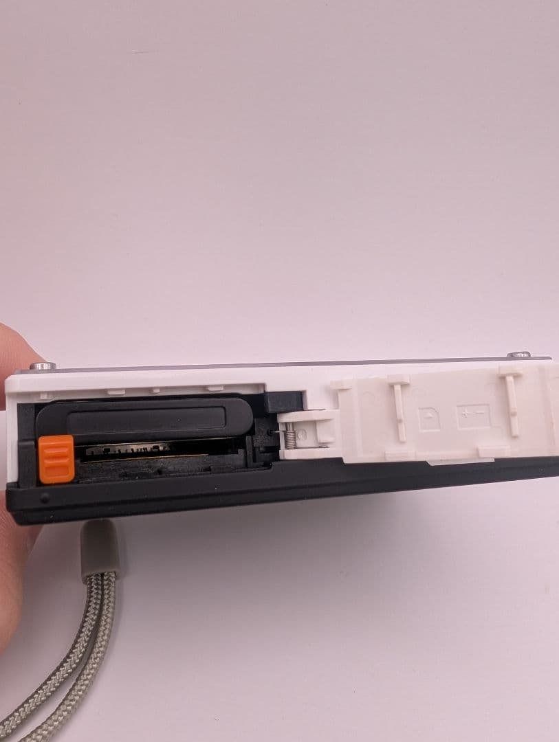 デジタルカメラ PENTAX Optio RS1000