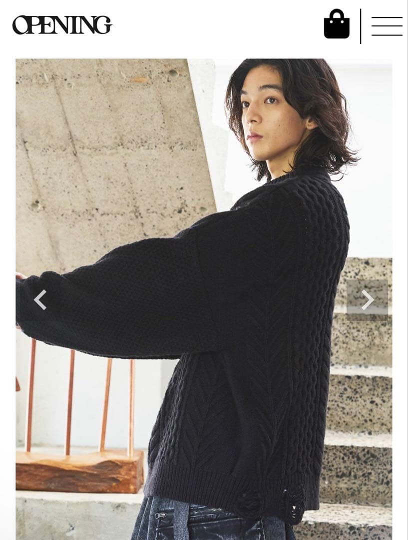 VICTIM × OPENING ACT ダメージニット