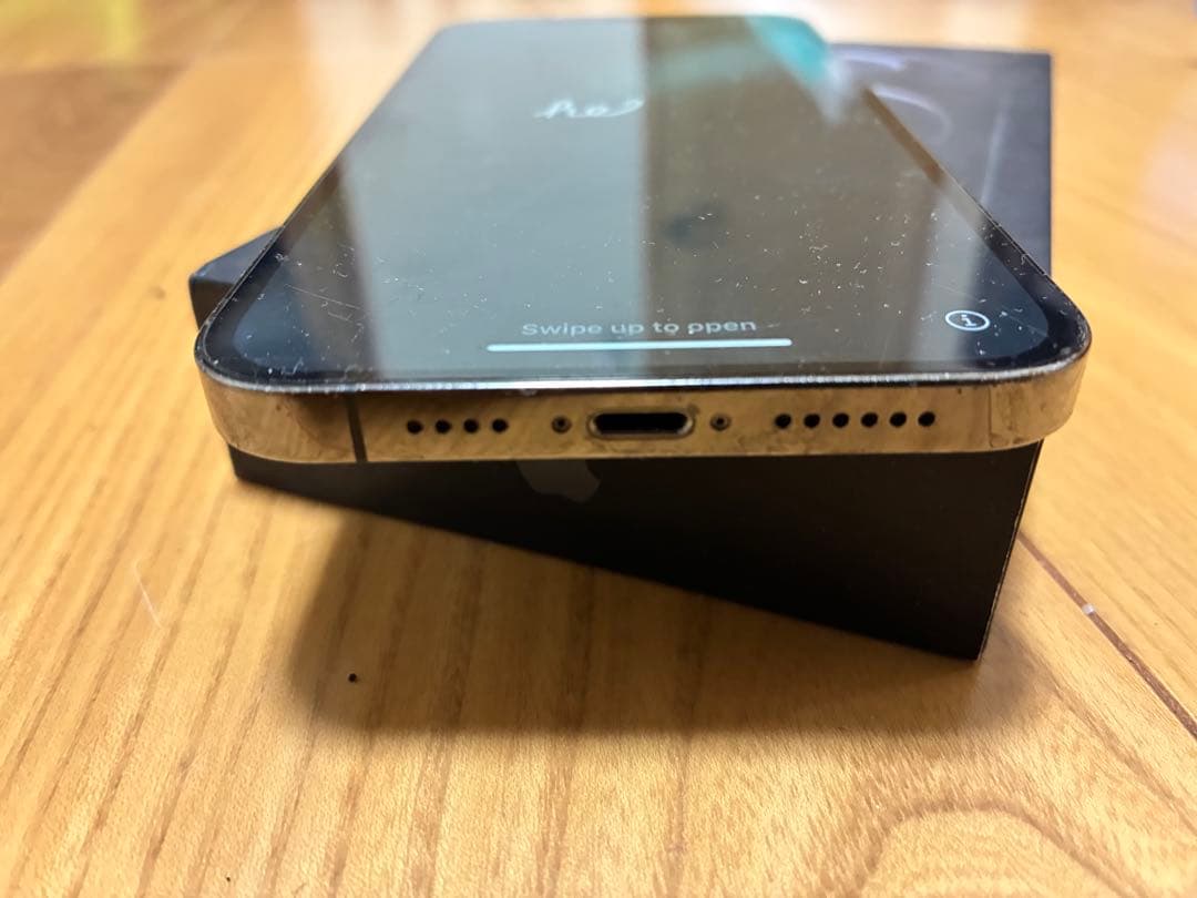 iPhone12 ProMax 256gb 背面割れ