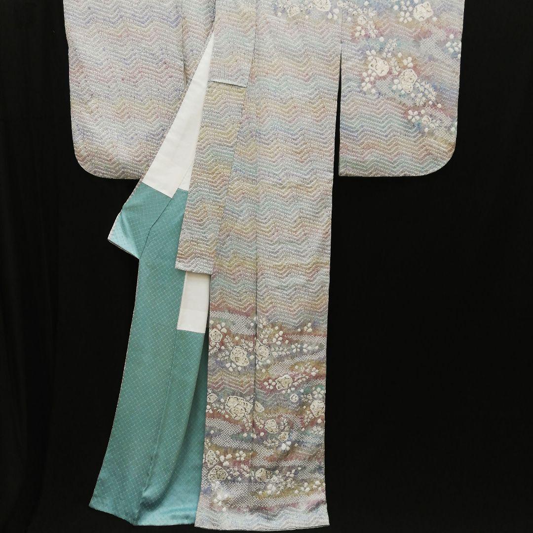 訪問着(袷)　(流水に辻ヶ花 紋様　総絞り　虹色系　セミアンティーク)
