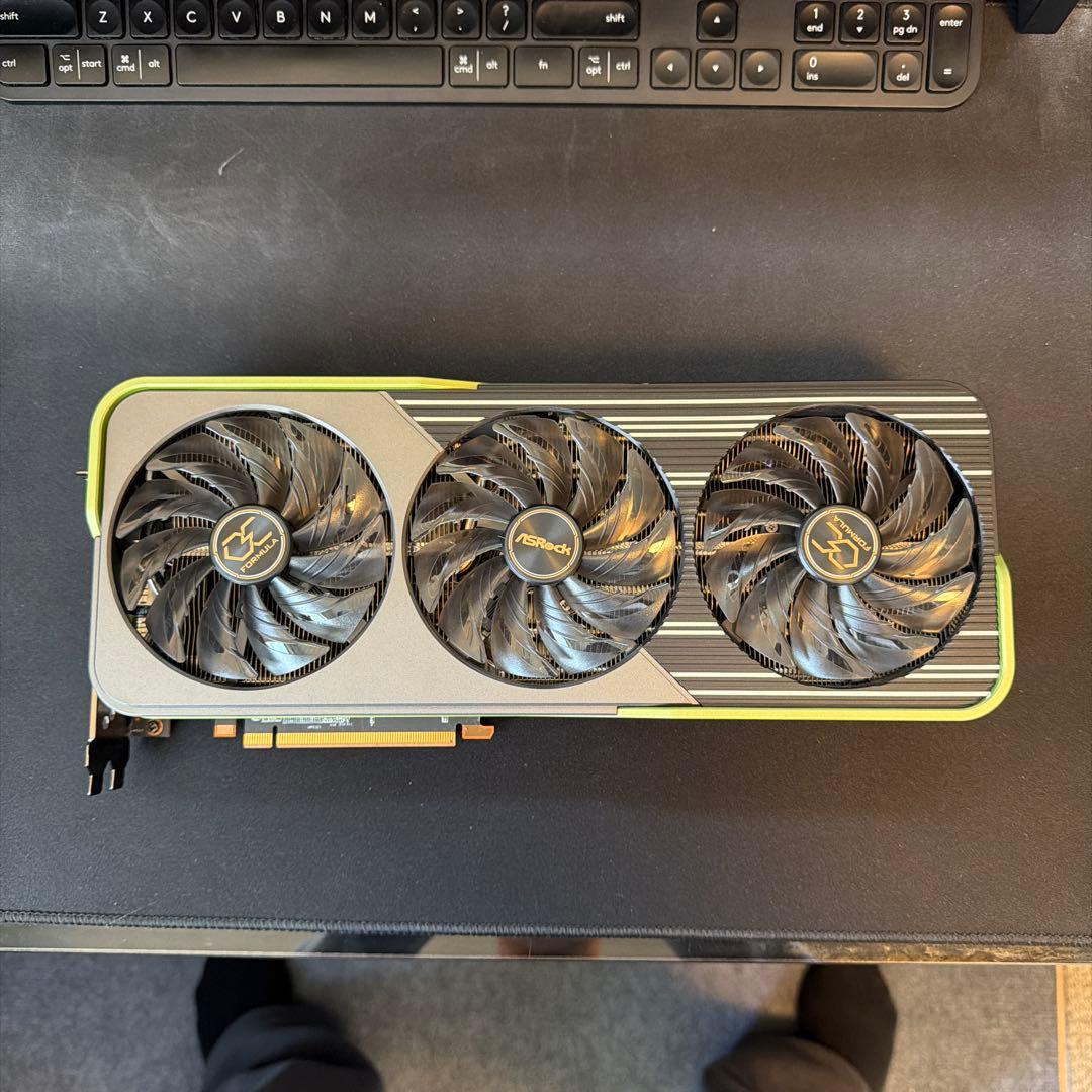 ASRock RX 6900 XT OC Formula グラフィックボード