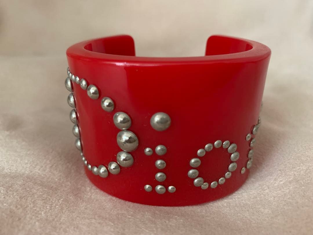 Dior スタッズ バングル　レッド