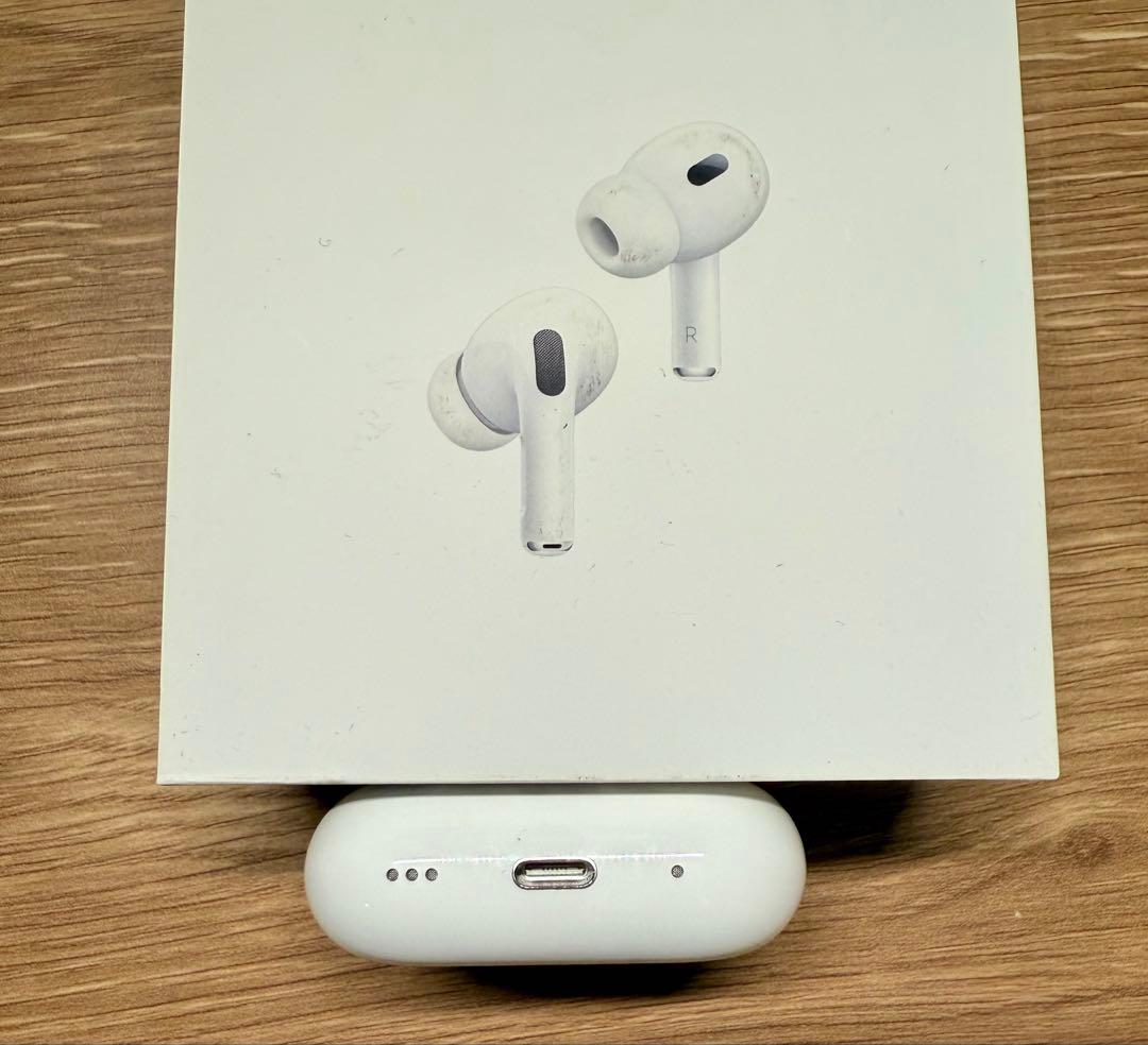 【美品】AirPods Pro2本体 USB-C充電ケース付属品全て有
