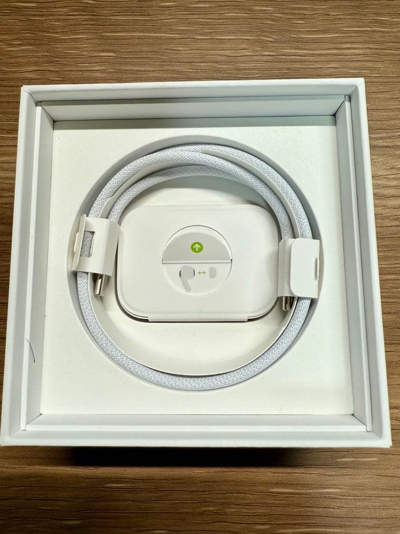 【美品】AirPods Pro2本体 USB-C充電ケース付属品全て有