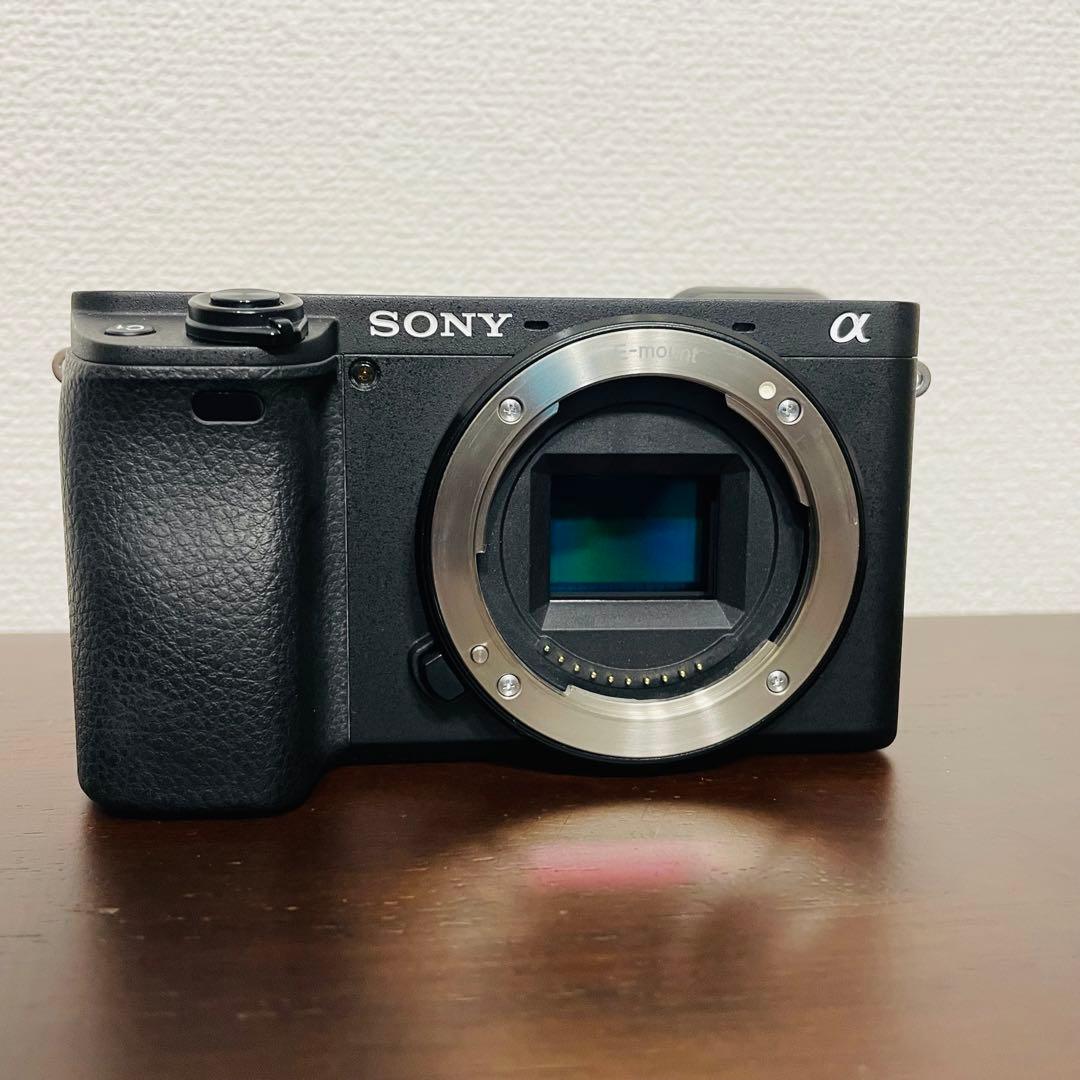【美品】α6400本体（シャッター回数770回）＋35mm単焦点レンズ＋三脚等