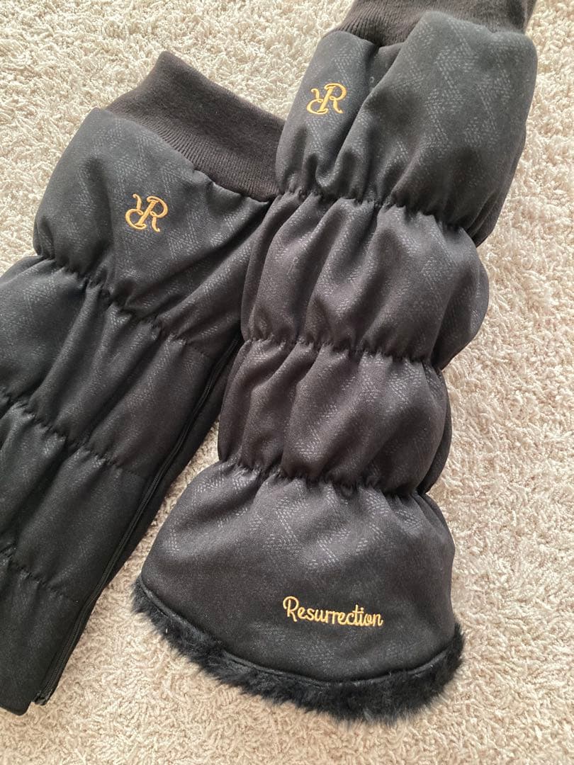 Resurrection レザレクション　レッグウォーマー　黒　ロング　ファー