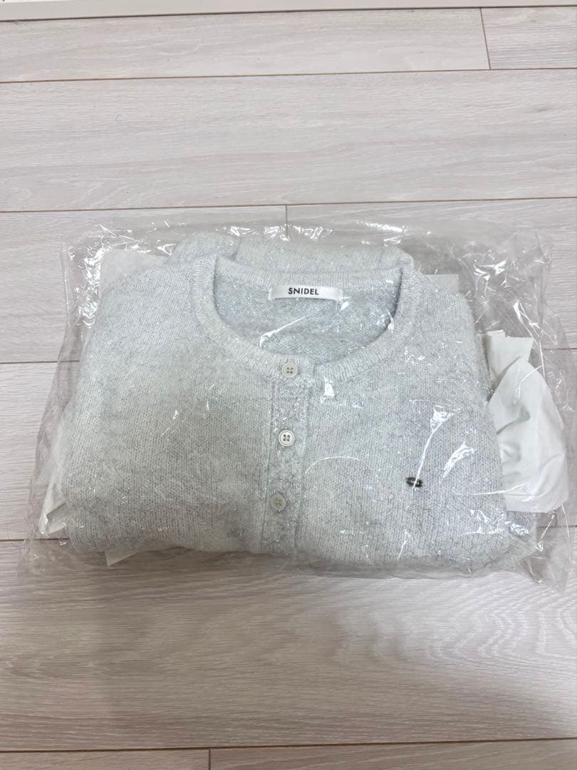 【早いもの勝ち】SNIDEL ／リボンモチーフカーディガン