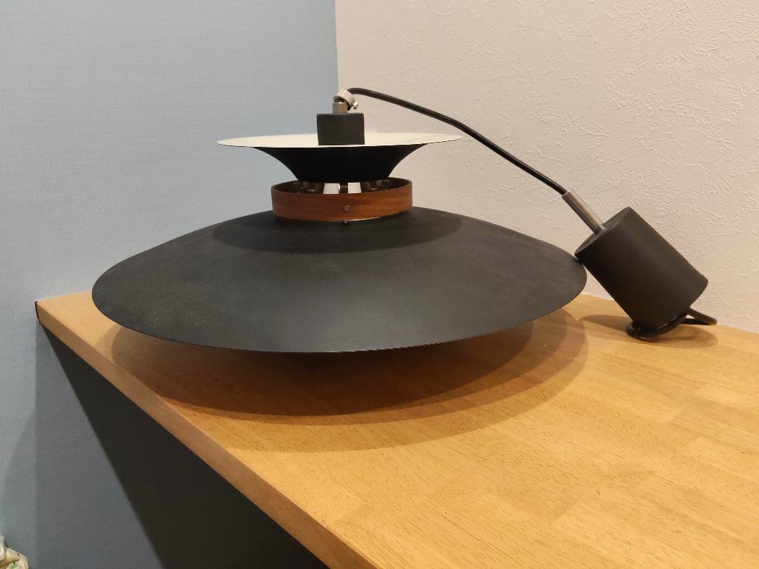 ルイス・ポールセン PH5風 モダンペンダントライト ホワイト&ブラック