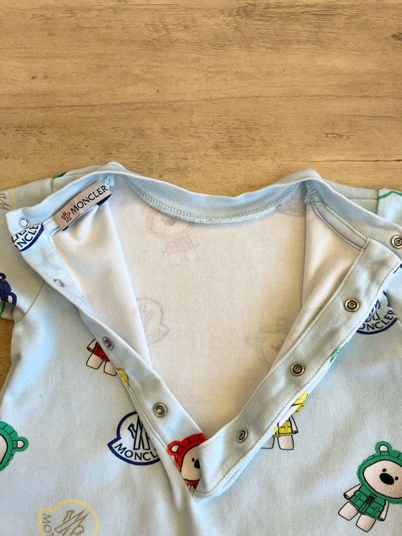 【本物コード確認済】23ss MONCLER ロンパース　6-9Ｍ　ライトブルー