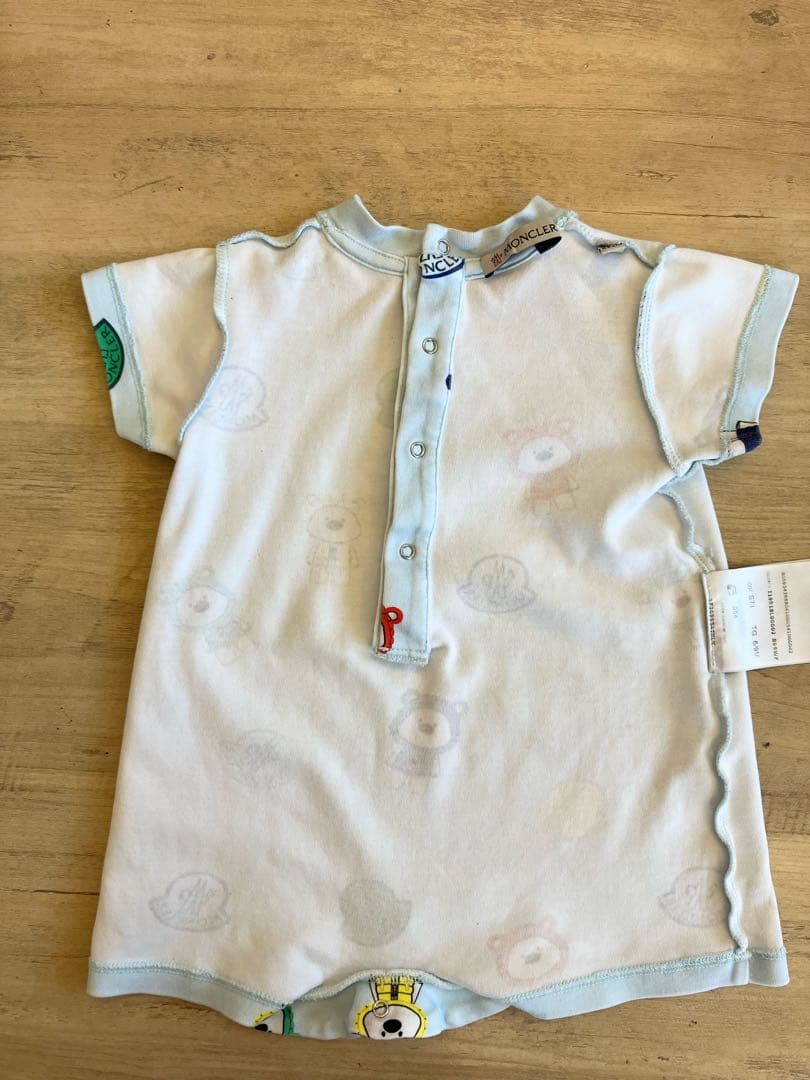 【本物コード確認済】23ss MONCLER ロンパース　6-9Ｍ　ライトブルー