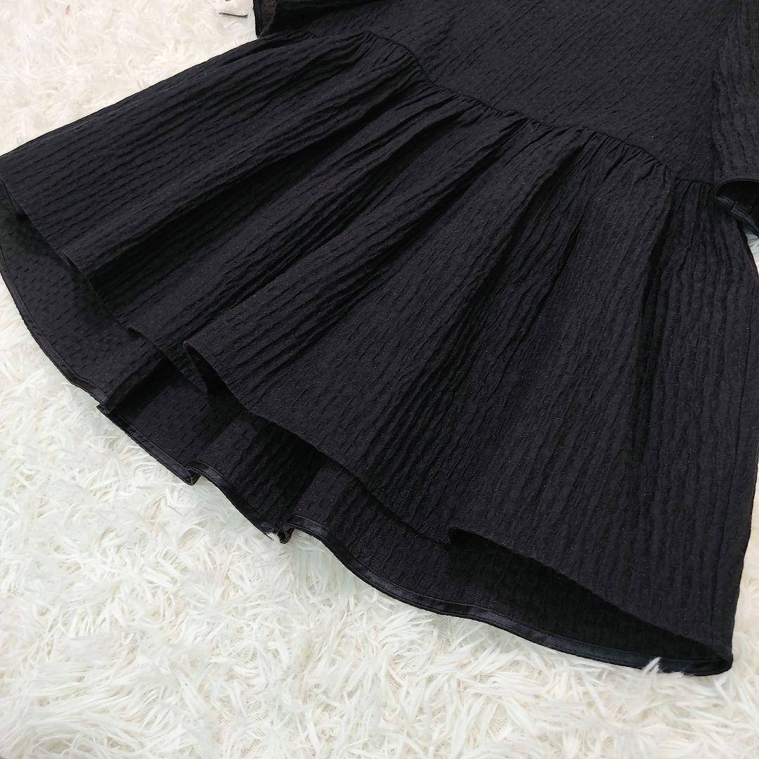 美品✨ヨリ　フクレフレアブラウス　ブラック　36