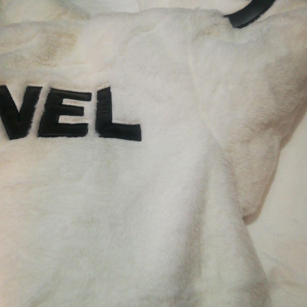 ホワイトフード付きパーカー 送料無料