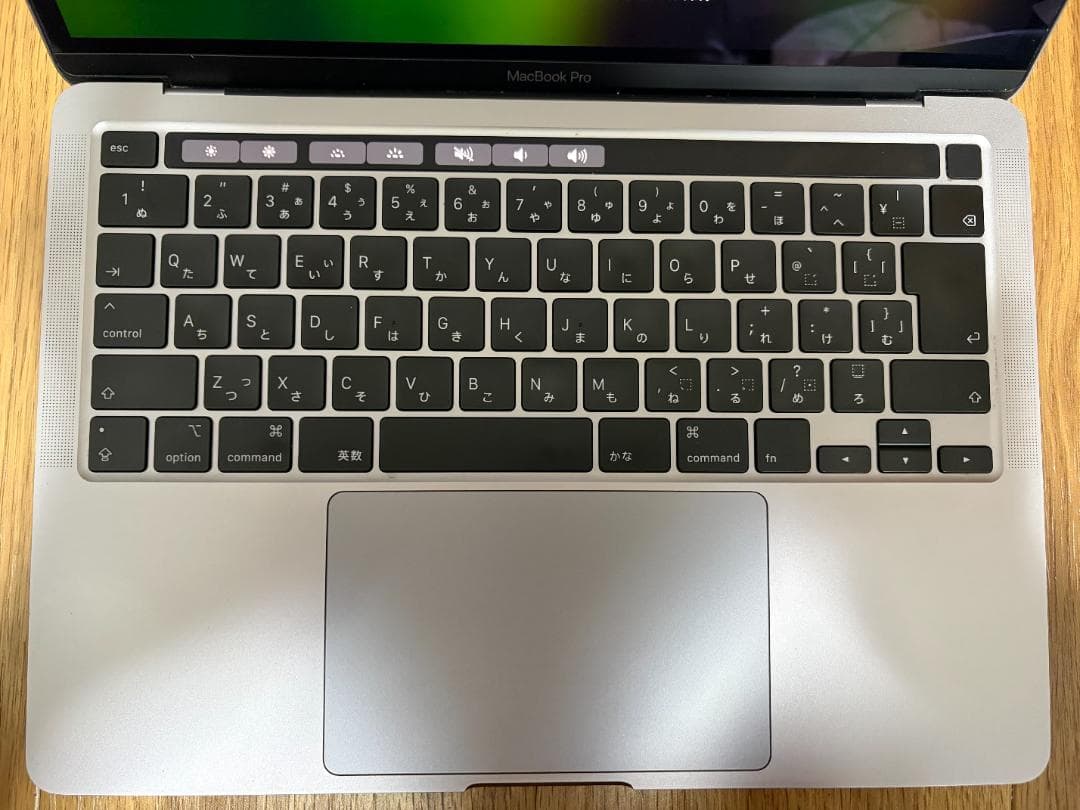 MacBook Pro 13インチ 2020 i5/16GB/512GBおまけ付