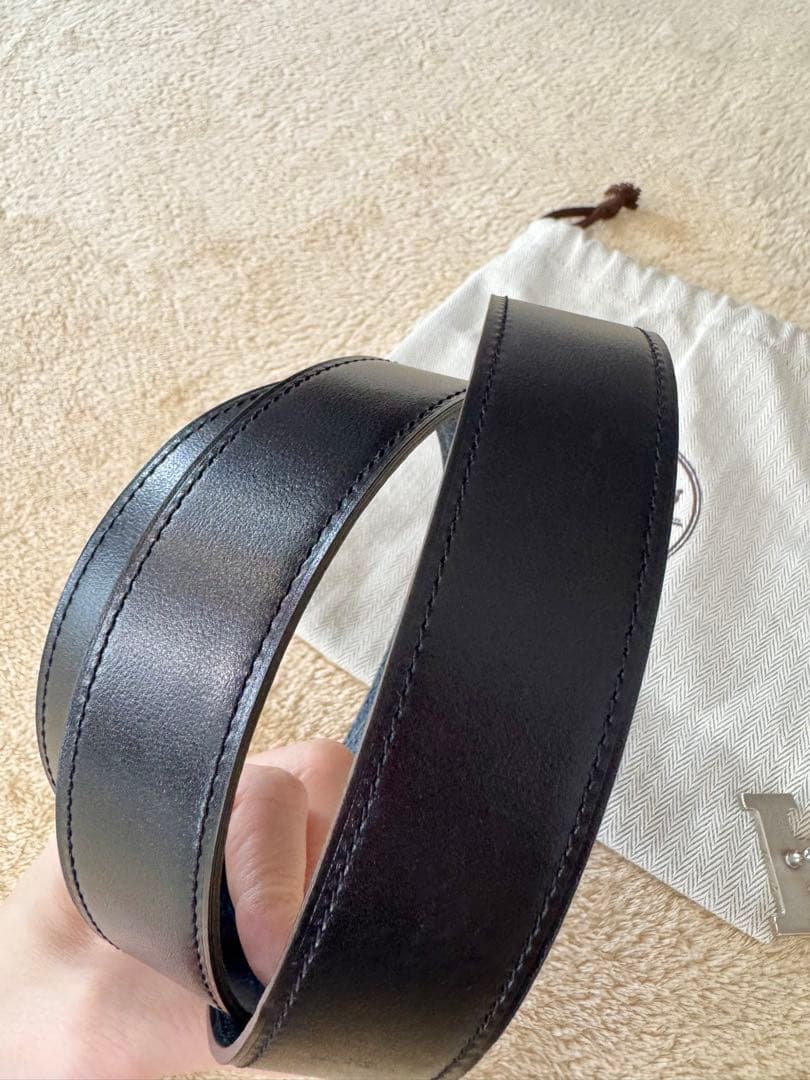 エルメス リバーシブル レザーベルト ブラック/ブルー Hギヨシェ32mm