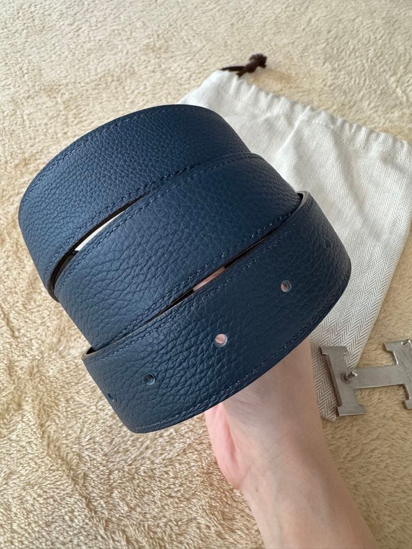 エルメス リバーシブル レザーベルト ブラック/ブルー Hギヨシェ32mm