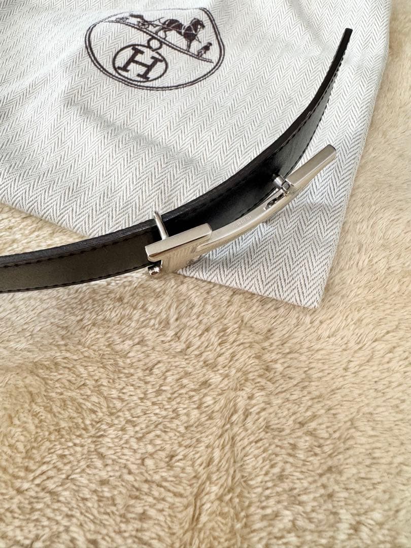 エルメス リバーシブル レザーベルト ブラック/ブルー Hギヨシェ32mm