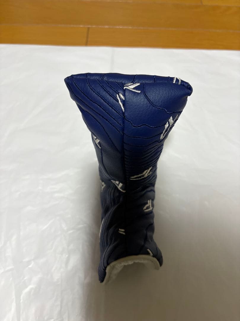 STRONG 【新品未使用】TRUSS TB1パター 33インチ