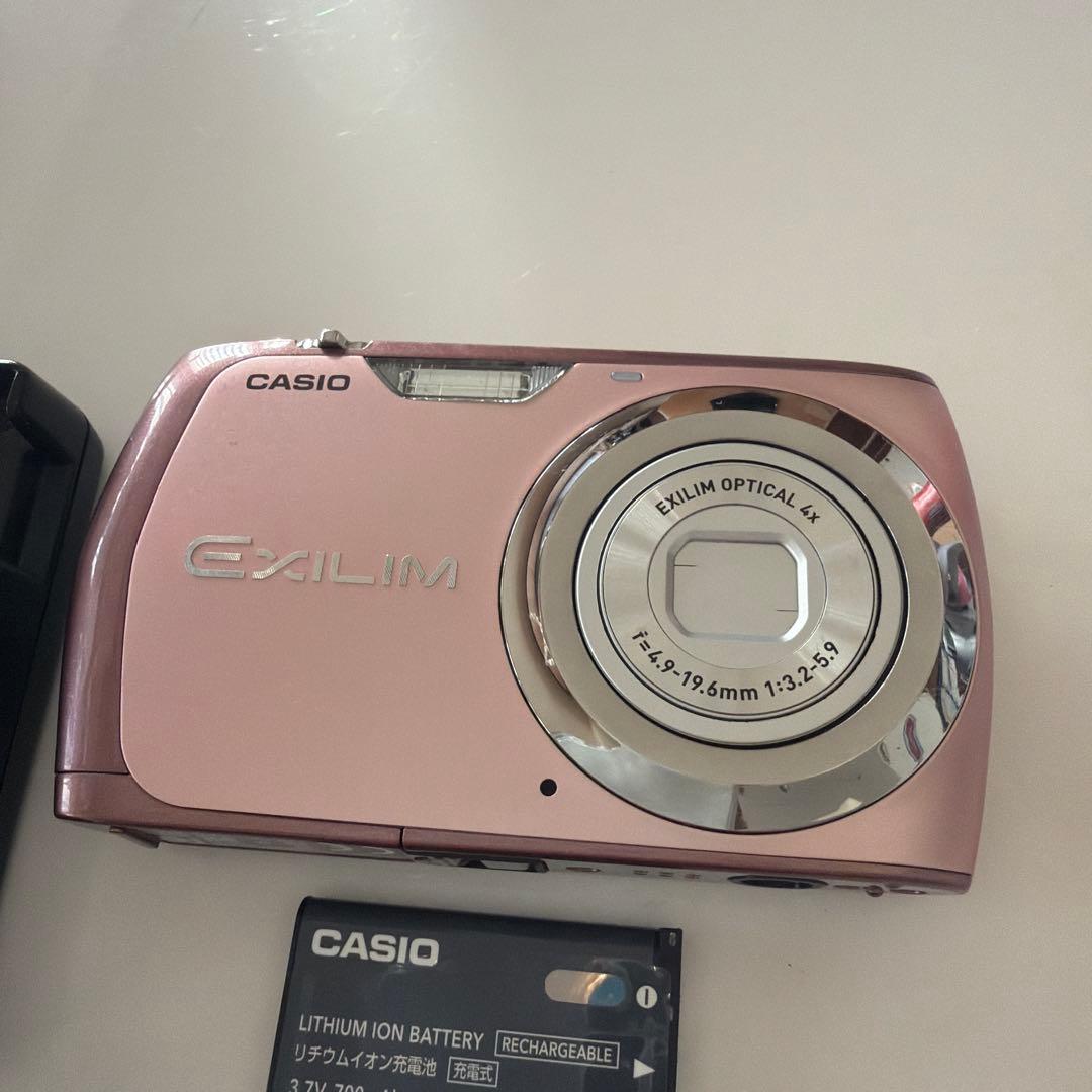 CASIO EXILIM ピンク コンパクトデジタルカメラ　EX-Z370
