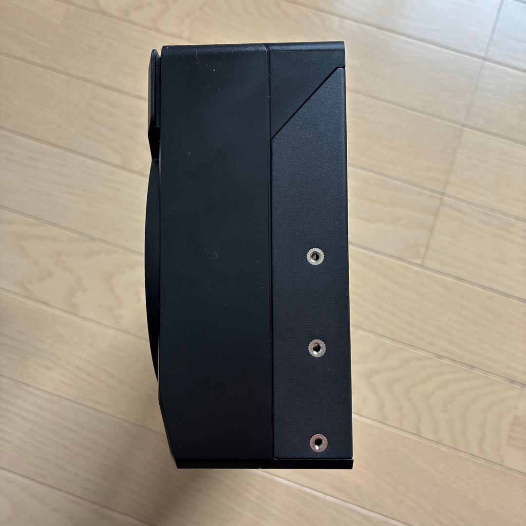 gigabyte グラボ 5090 ヒートシンク　3連ファン　バックプレート