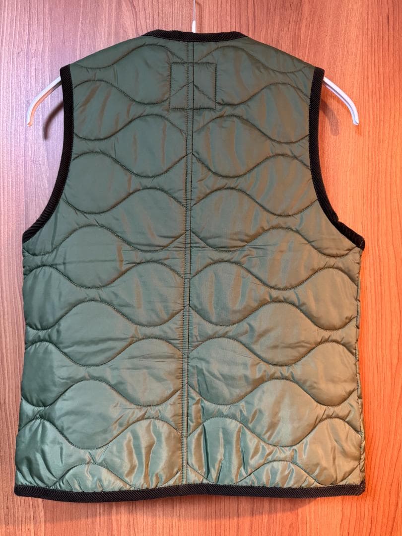 美品 LAVENHAM ラベンハム キルティングベスト オリーブ Mサイズ