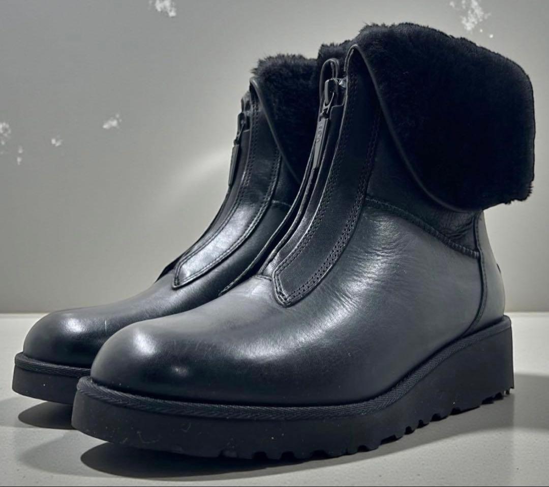 UGG キャリー ムートンブーツ 23cm ブラック ボア ジップ