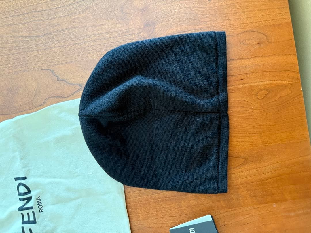 FENDI モンスター ビーニー