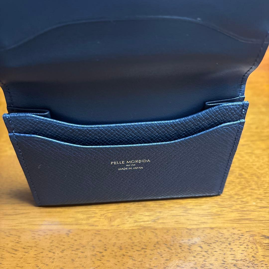PELLE MORBIDA 名刺入れ