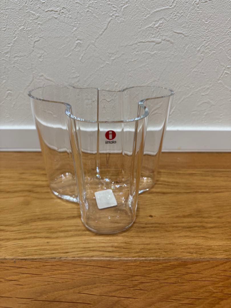 （イッタラ）アルヴァ・アアルトベース 120mm クリア　花瓶