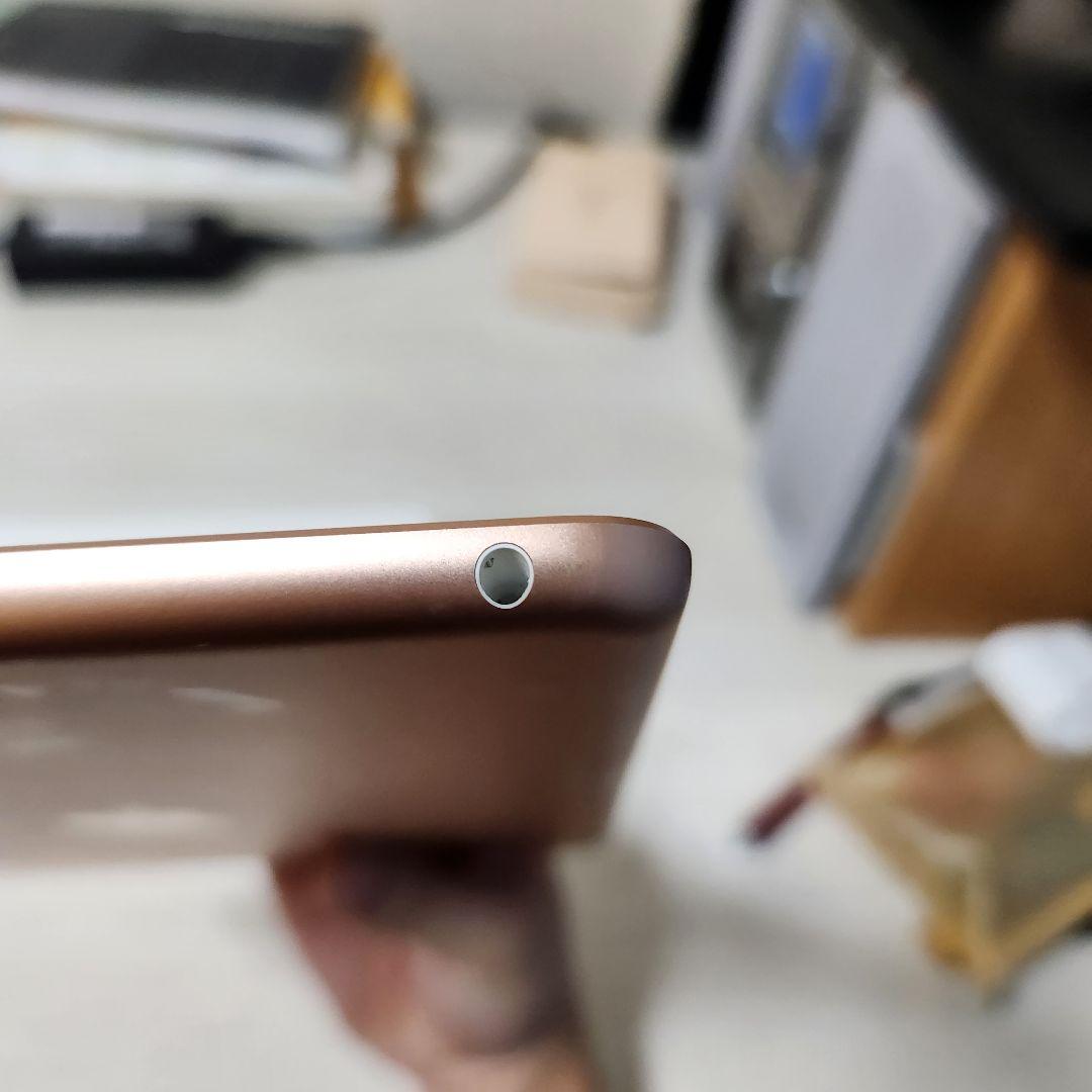 Apple iPad (第8世代) 32GB ゴールド