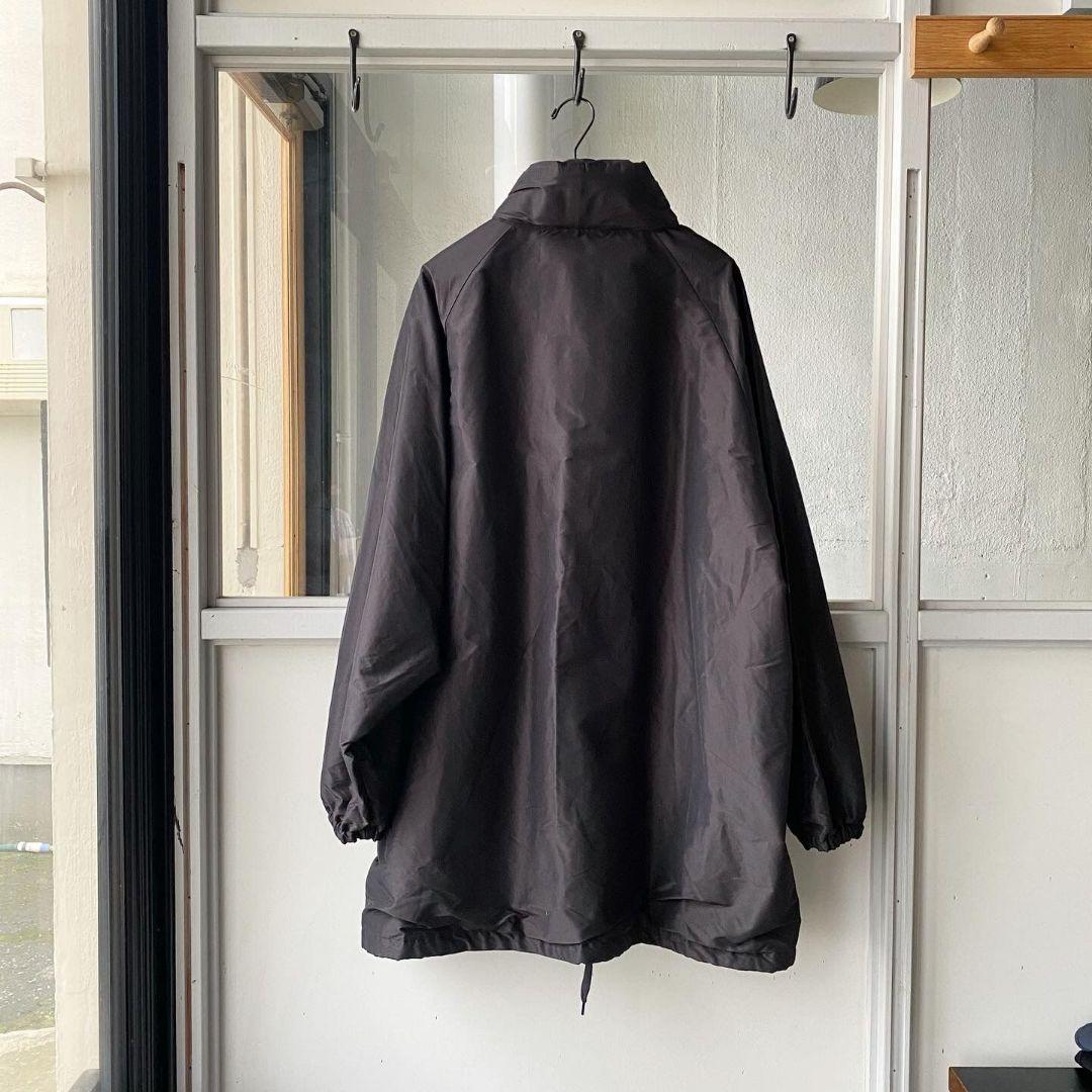 COMOLI (コモリ) コットンシルク フーデッドコート [BROWN]