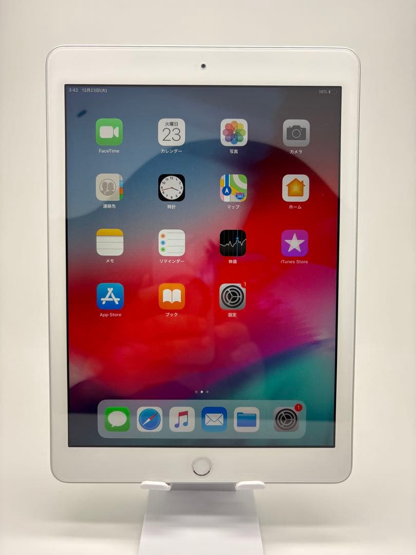 即発送・美品☆iPad第6世代　32GB Wi-Fiモデル　MR7G2J/A