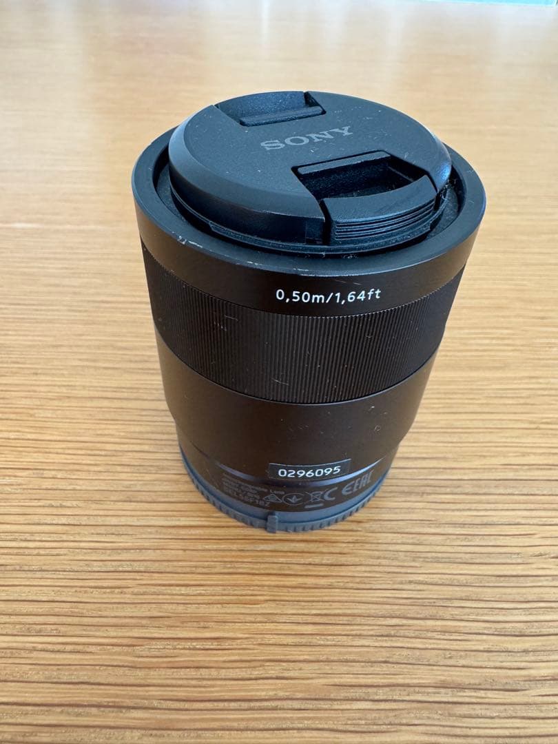 Sony E 35mm F1.8 OSS 単焦点レンズ