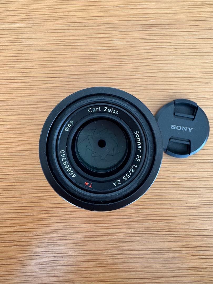 Sony E 35mm F1.8 OSS 単焦点レンズ