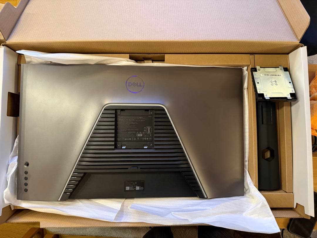 DELL G3223Q ディスプレイ　モニター