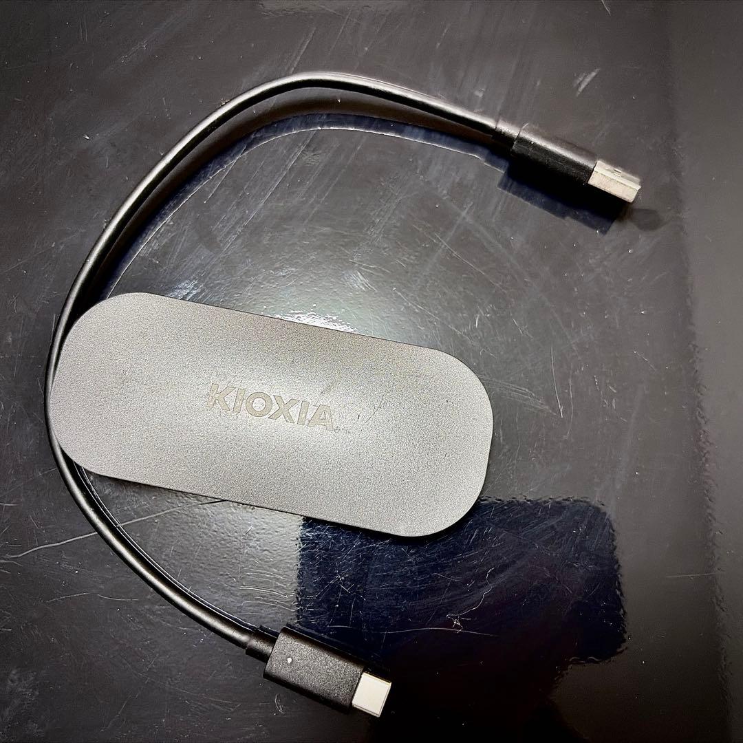 KIOXIA EXCERIA PLUS 1TB ポータブルSSD