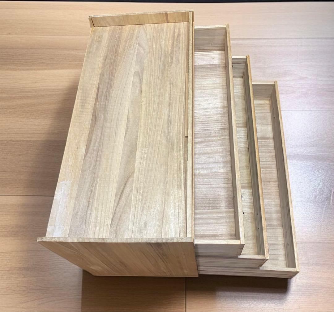 ＊*y様 オークションで格安出品★レトロモダン　桐箪笥　桐タンス　引き出し3段