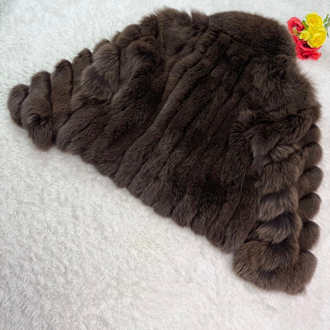デザイン◎ ブルーフォックス クロップド 本毛皮 袖太 毛並み〇 なめし柔らか