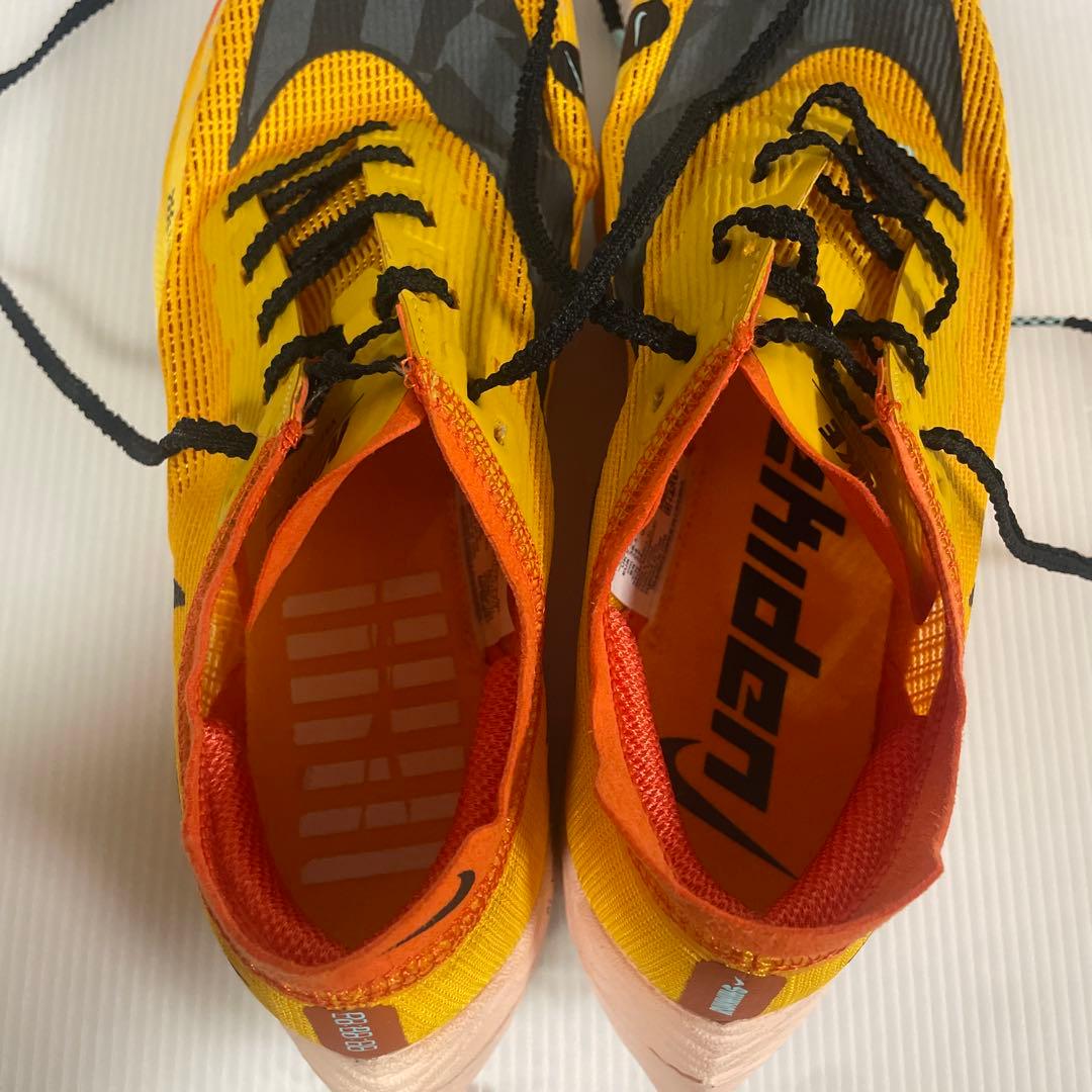 【美品/完売モデル】ズームXヴェイパーフライネクスト％2 24cm