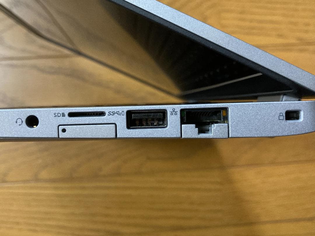 Dell Latitude 5310 第10世代CPU i5 10210U