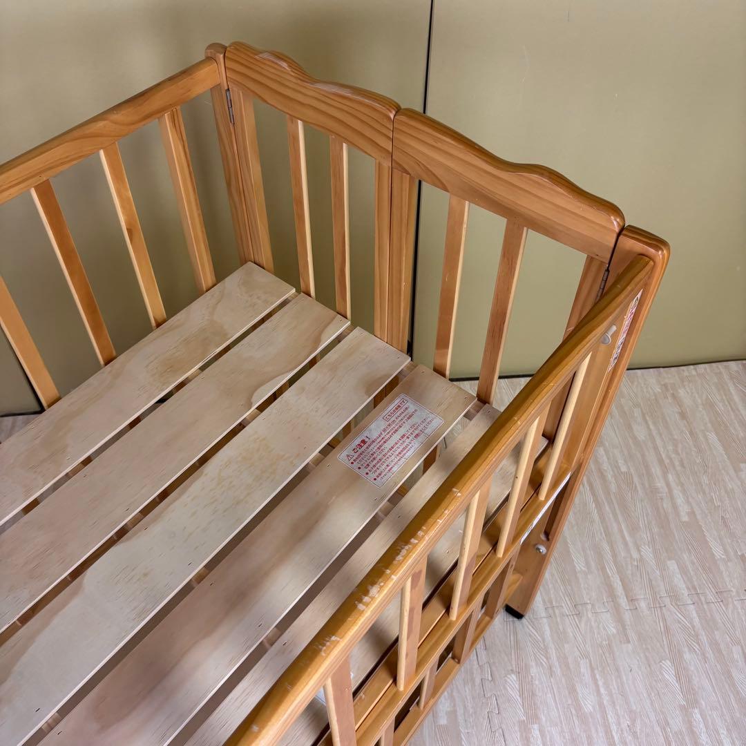 ☆除菌清掃済☆　大和屋　パタン　折りたたみミニベビーベッド　すのこ　ナチュラル