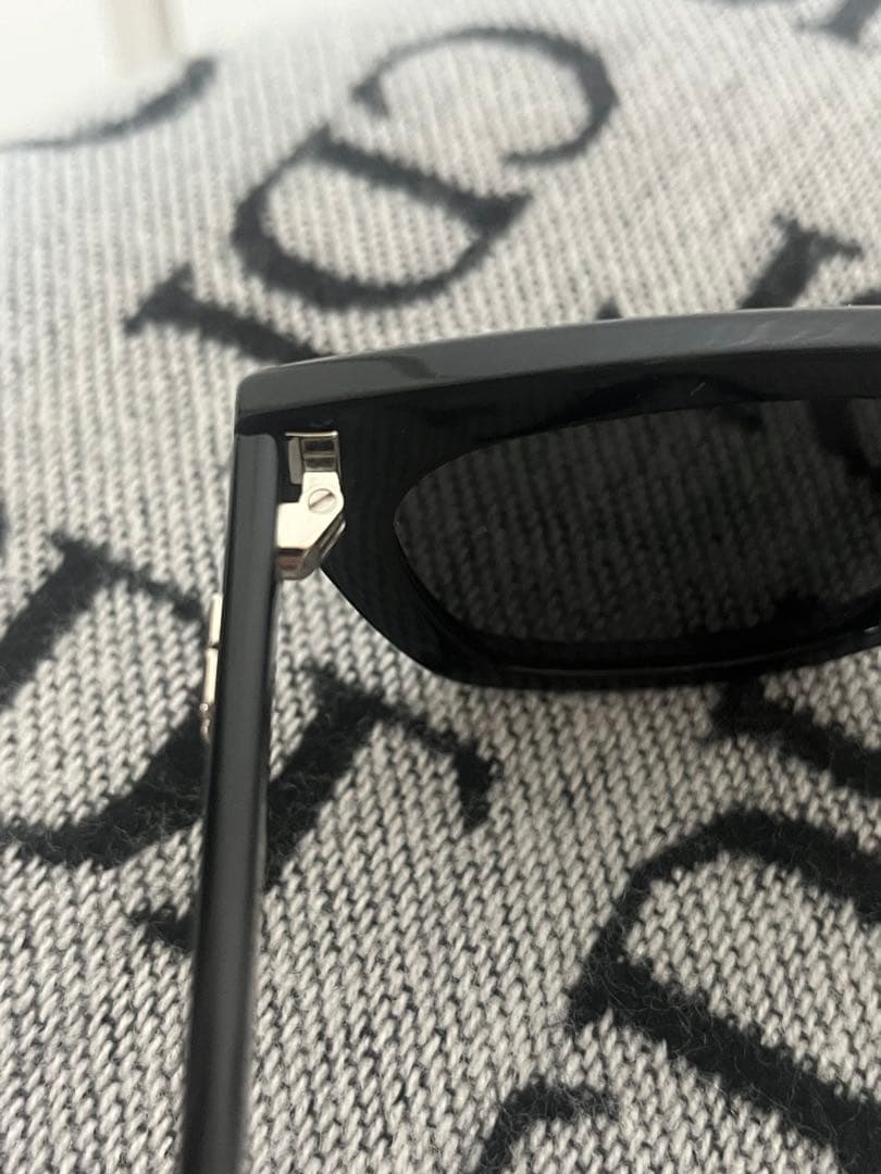 登坂広臣着用 GENTLE MONSTER HUE 岩田剛典着用