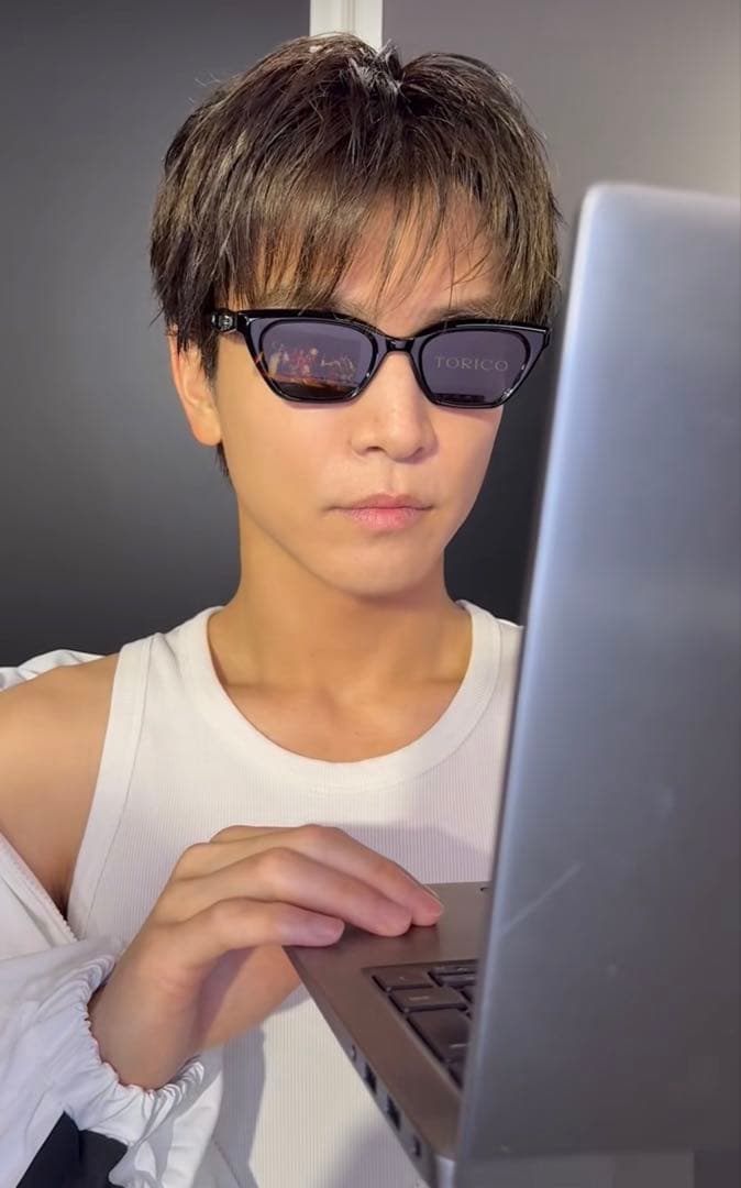 登坂広臣着用 GENTLE MONSTER HUE 岩田剛典着用